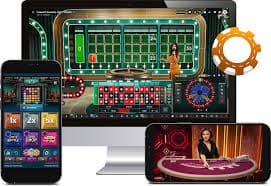 Meja Blackjack Live dengan suasana kasino profesional Meja blackjack live dealer dengan dealer profesional dan pemain aktif